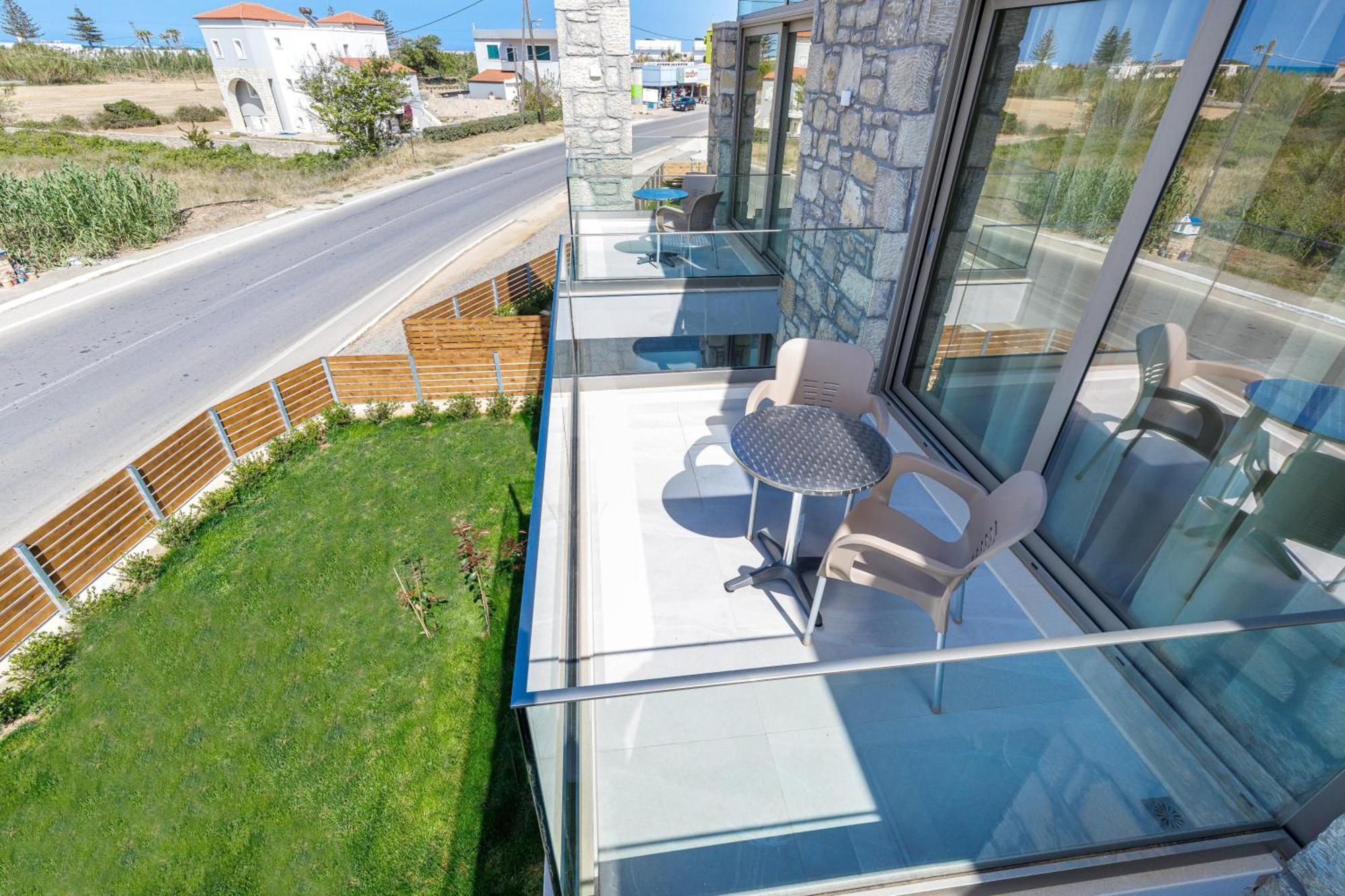 Achatis Apartments With Sea View Kolimvari Zewnętrze zdjęcie