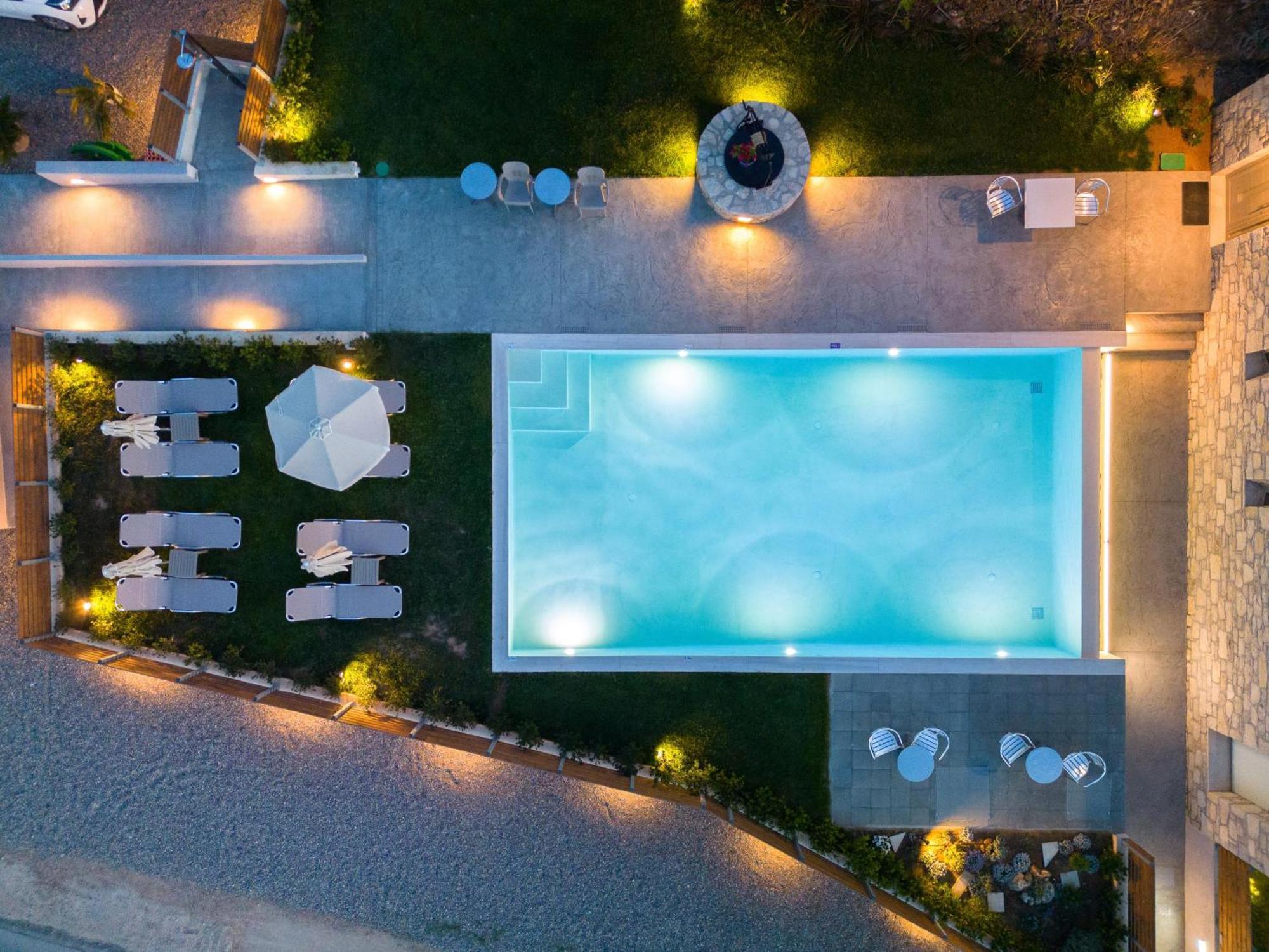 Achatis Apartments With Sea View Kolimvari Zewnętrze zdjęcie