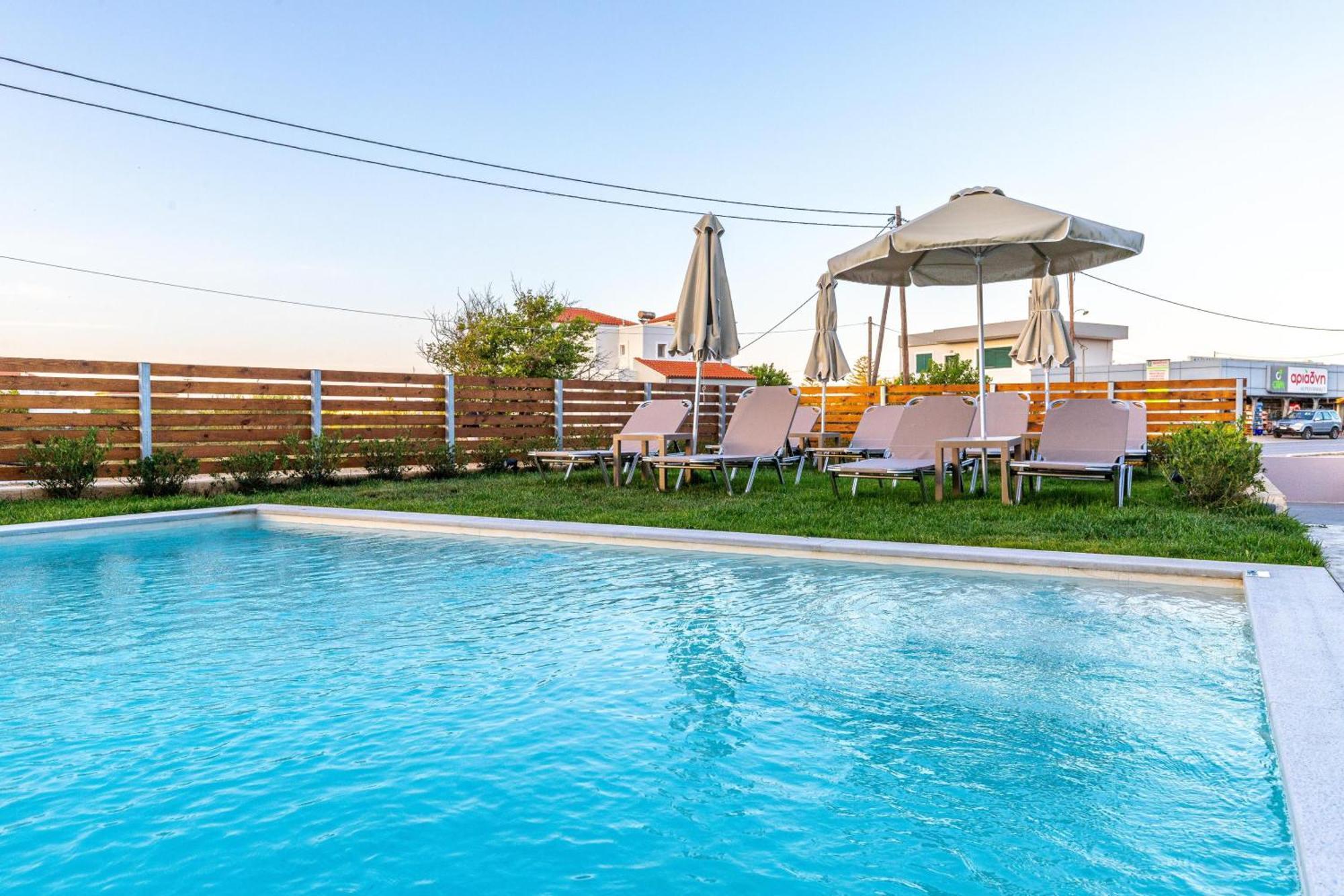 Achatis Apartments With Sea View Kolimvari Zewnętrze zdjęcie